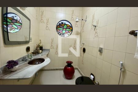 Casa à venda com 500m², 7 quartos e 3 vagasBanheiro Social