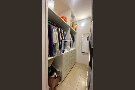 Casa à venda com 500m², 7 quartos e 3 vagasQuarto Suíte 1