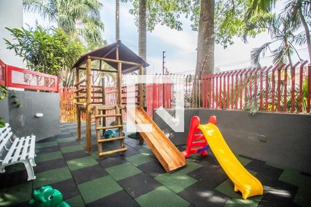 Apartamento à venda com 105m², 3 quartos e 2 vagas Apartamento à venda com 105m², 3 quartos e 2 vagasÁrea comum - Playground