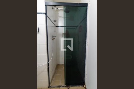 Apartamento à venda com 105m², 3 quartos e 2 vagas Apartamento à venda com 105m², 3 quartos e 2 vagasBanheiro da Suíte Detalhe