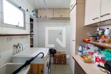 Apartamento à venda com 105m², 3 quartos e 2 vagas Apartamento à venda com 105m², 3 quartos e 2 vagasÁrea de Serviço