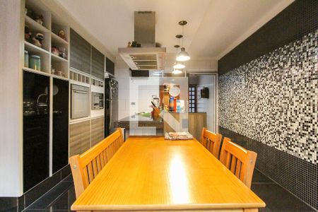 Casa para alugar com 164m², 3 quartos e 3 vagas Casa para alugar com 164m², 3 quartos e 3 vagasCozinha