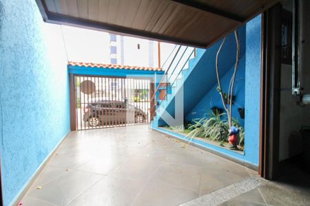 Casa para alugar com 164m², 3 quartos e 3 vagas Casa para alugar com 164m², 3 quartos e 3 vagasGaragem