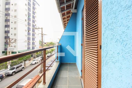 Casa para alugar com 164m², 3 quartos e 3 vagas Casa para alugar com 164m², 3 quartos e 3 vagasVaranda do Quarto 3