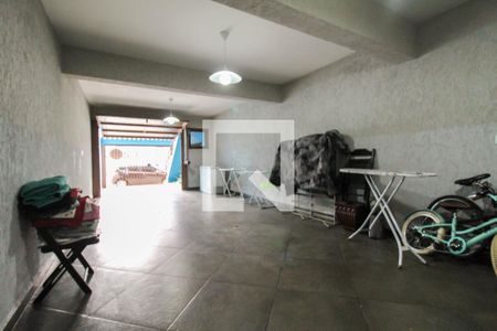 Casa para alugar com 164m², 3 quartos e 3 vagas Casa para alugar com 164m², 3 quartos e 3 vagasGaragem