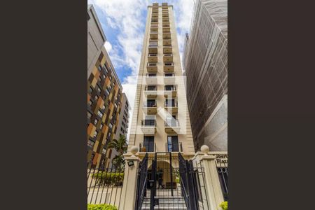 Apartamento à venda com 45m², 1 quarto e 1 vagaFachada