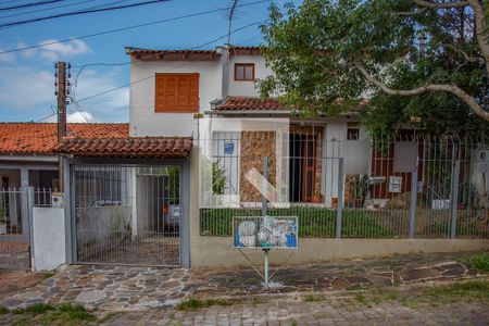 Casa à venda com 160m², 3 quartos e 3 vagasFachada