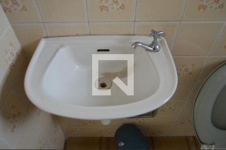 Casa à venda com 400m², 3 quartos e 3 vagasBanheiro de serviço