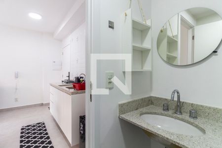 Banheiro de apartamento à venda com 1 quarto, 28m² em Jardim Paulista, São Paulo