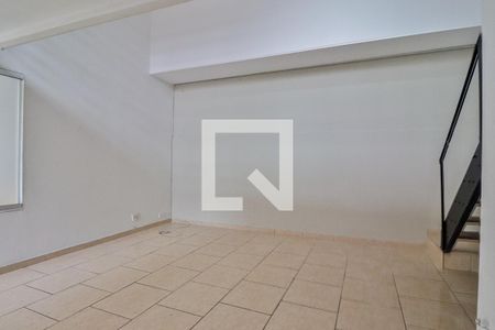Sala/Cozinha de casa para alugar com 1 quarto, 45m² em Vila Erna, São Paulo