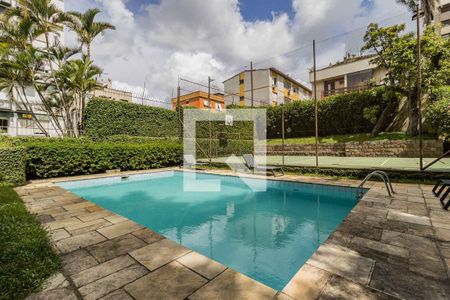 Apartamento à venda com 191m², 3 quartos e 2 vagasÁrea comum - Piscina