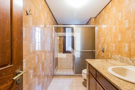 Apartamento à venda com 191m², 3 quartos e 2 vagasBanheiro Social