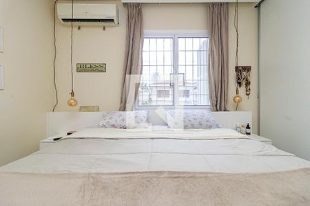 Casa à venda com 104m², 2 quartos e 2 vagas Casa à venda com 104m², 2 quartos e 2 vagasQuarto 1