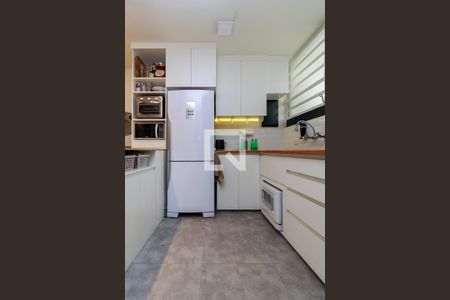 Casa à venda com 104m², 2 quartos e 2 vagas Casa à venda com 104m², 2 quartos e 2 vagasCozinha