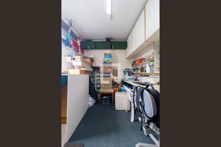 Casa à venda com 104m², 2 quartos e 2 vagas Casa à venda com 104m², 2 quartos e 2 vagasEdícula