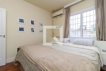 Casa à venda com 104m², 2 quartos e 2 vagas Casa à venda com 104m², 2 quartos e 2 vagasQuarto 1