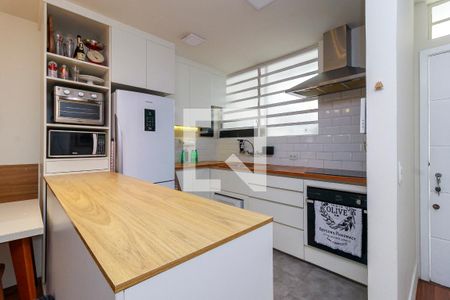 Casa à venda com 104m², 2 quartos e 2 vagas Casa à venda com 104m², 2 quartos e 2 vagasCozinha