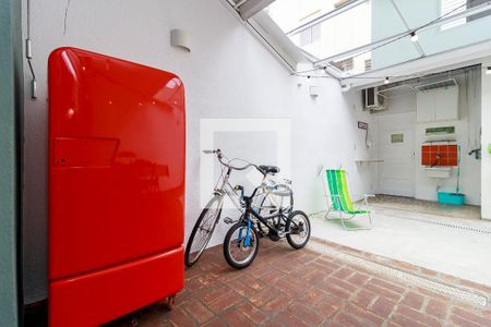 Casa à venda com 104m², 2 quartos e 2 vagas Casa à venda com 104m², 2 quartos e 2 vagasQuintal