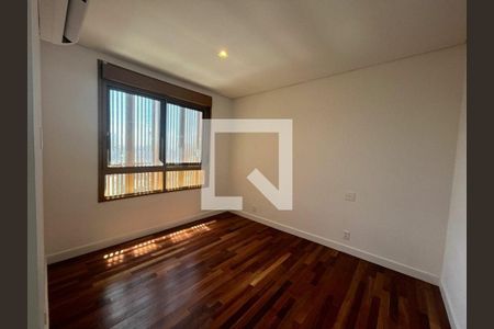 Apartamento à venda com 2 quartos, 106m² em Itaim Bibi, São Paulo