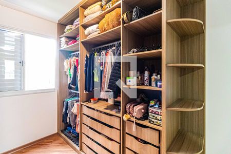 Apartamento para alugar com 67m², 3 quartos e 1 vagaCloset