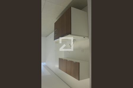 Cozinha de kitnet/studio para alugar com 1 quarto, 30m² em Jardim Sabará, São Paulo