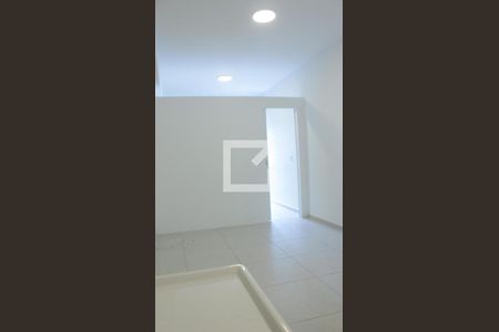 Detalhe Sala de kitnet/studio para alugar com 1 quarto, 30m² em Jardim Sabará, São Paulo