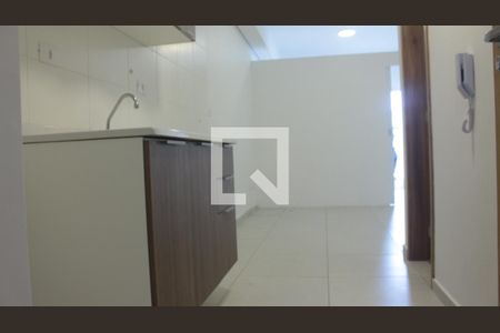 Cozinha de kitnet/studio para alugar com 1 quarto, 30m² em Jardim Sabará, São Paulo