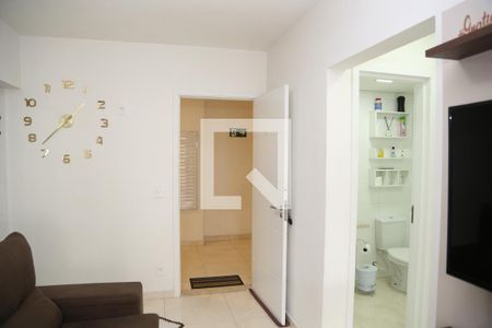 Sala de apartamento para alugar com 1 quarto, 50m² em Guilhermina, Praia Grande