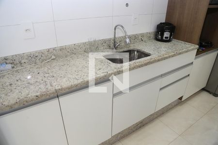 Apartamento para alugar com 50m², 1 quarto e 1 vagaDetalhe da cozinha