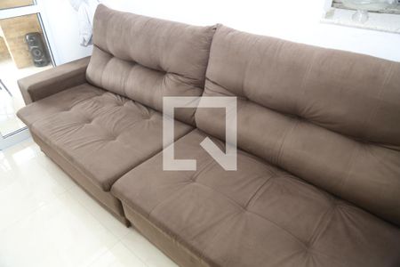 Detalhe Sala de apartamento para alugar com 1 quarto, 50m² em Guilhermina, Praia Grande