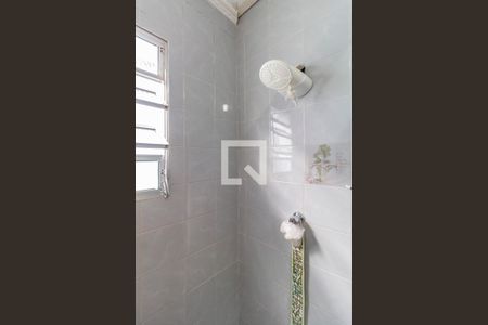 Casa à venda com 175m², 5 quartos e 2 vagas Casa à venda com 175m², 5 quartos e 2 vagasBanheiro