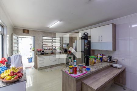 Casa à venda com 175m², 5 quartos e 2 vagas Casa à venda com 175m², 5 quartos e 2 vagasCozinha