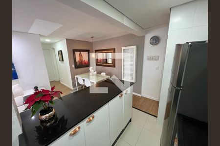 Sala/Cozinha de apartamento para alugar com 2 quartos, 62m² em Vila Castelo, São Paulo