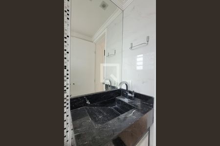 Apartamento para alugar com 49m², 2 quartos e 1 vaga Apartamento para alugar com 49m², 2 quartos e 1 vagaBanheiro