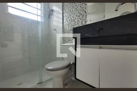 Apartamento para alugar com 49m², 2 quartos e 1 vaga Apartamento para alugar com 49m², 2 quartos e 1 vagaBanheiro