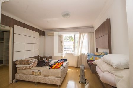 Suite de apartamento à venda com 3 quartos, 421m² em Medianeira, Porto Alegre
