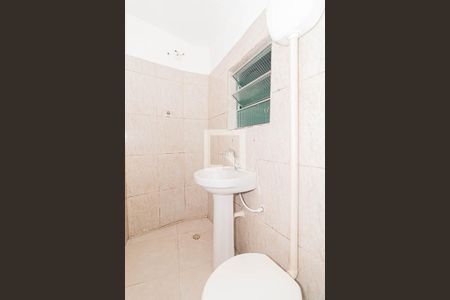Banheiro de casa para alugar com 1 quarto, 50m² em Jardim Japão, São Paulo