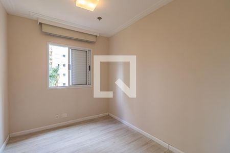 Quarto 1 de apartamento à venda com 2 quartos, 58m² em Jardim Tupanci, Barueri