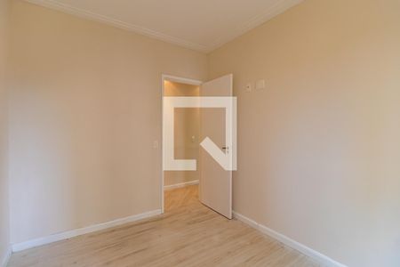 Quarto 1 de apartamento à venda com 2 quartos, 58m² em Jardim Tupanci, Barueri