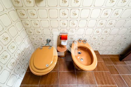 Casa à venda com 393m², 4 quartos e 4 vagas Casa à venda com 393m², 4 quartos e 4 vagasBanheiro do Quarto 1