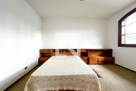 Casa à venda com 393m², 4 quartos e 4 vagas Casa à venda com 393m², 4 quartos e 4 vagasQuarto 3 - Suite