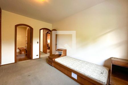 Casa à venda com 393m², 4 quartos e 4 vagas Casa à venda com 393m², 4 quartos e 4 vagasQuarto 1 - Suite