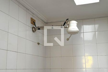 Casa à venda com 393m², 4 quartos e 4 vagas Casa à venda com 393m², 4 quartos e 4 vagasBanheiro de Serviço