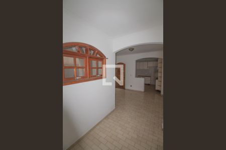 Casa à venda com 120m², 2 quartos e 2 vagasSala