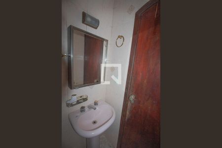 Casa à venda com 120m², 2 quartos e 2 vagasBanheiro