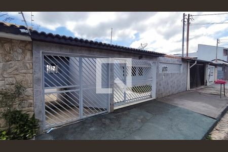 Casa à venda com 250m², 3 quartos e 5 vagasFachada
