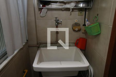 Apartamento à venda com 60m², 3 quartos e 1 vagaÁrea de Serviço