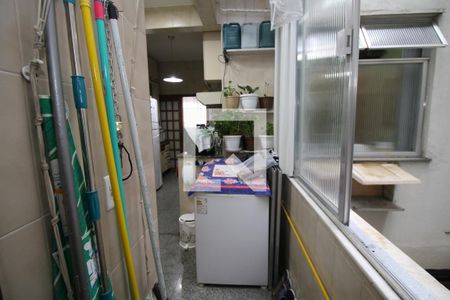 Apartamento à venda com 60m², 3 quartos e 1 vagaÁrea de Serviço