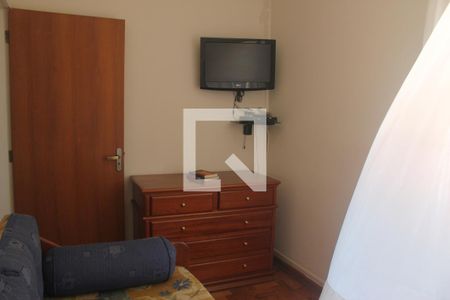 Casa à venda com 156m², 3 quartos e 2 vagasQuarto 1