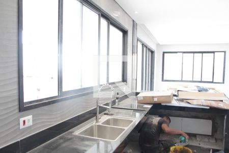 Casa à venda com 360m², 5 quartos e 4 vagascozinha